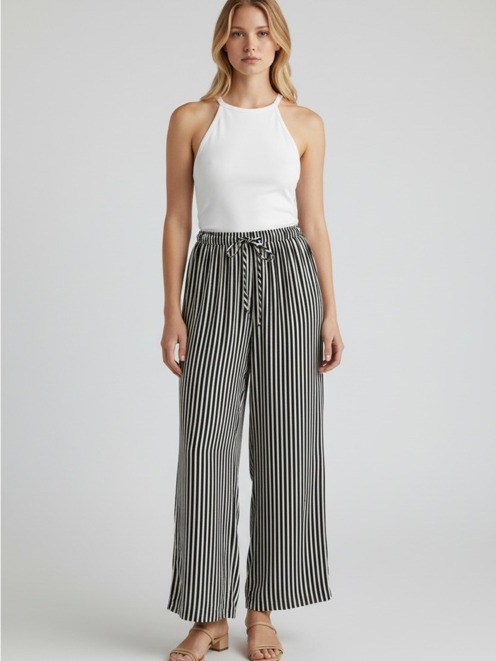 DISSH Black & White Pinstripe Wide Leg Palazzo Pants Size 4